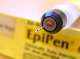 An epi pen needle