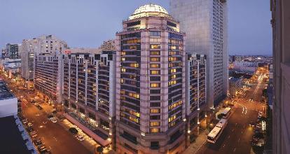 front of Hilton Union Square 